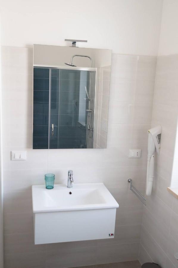Il Rifugio Del Navigante Bed & Breakfast Otranto Luaran gambar